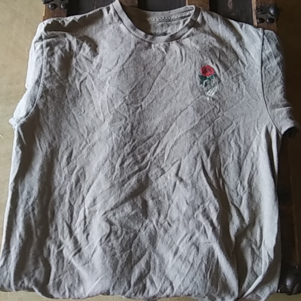 Trust No1 Graphic Tee